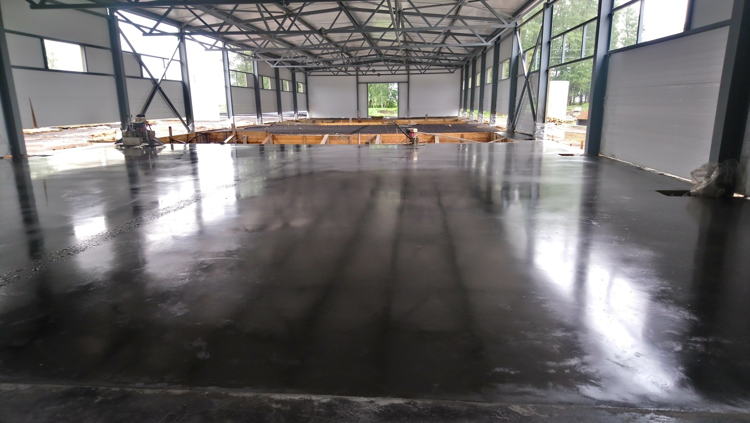 Заливка промышленного бетонного пола в Яркеево